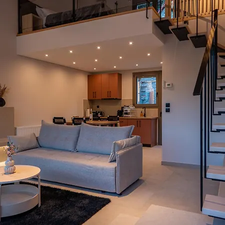 1050 Mountain Living Hotel Pavliani