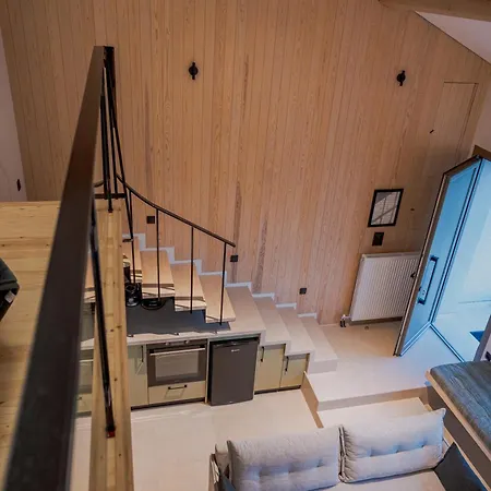 Hotel 1050 Mountain Living Pavliani