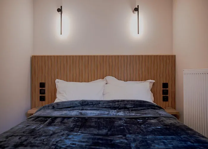 1050 Mountain Living Hotel